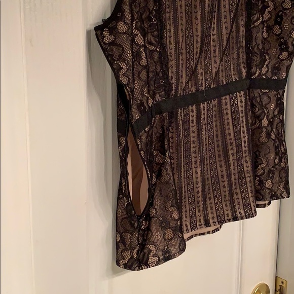 Lacy Loft Shell - Picture 2 of 3